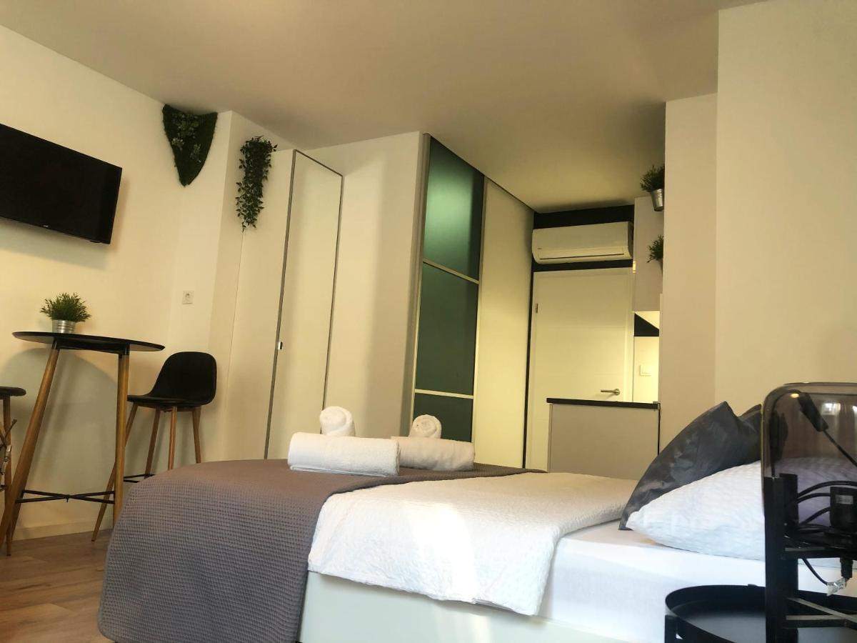 Apartment Zagreb Jacuzzi Exterior photo