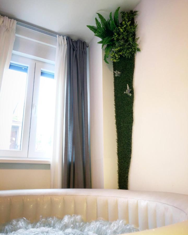 Apartment Zagreb Jacuzzi Exterior photo